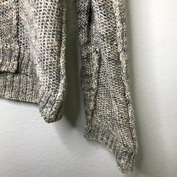 Vince split neck linen blend sweater - Picture 10 of 12